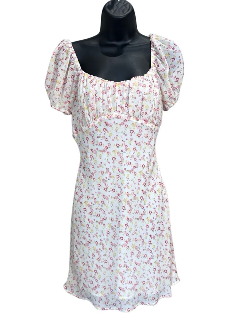 Cotton Candy LA Floral Puff Sleeve Mini Sundress Size Medium